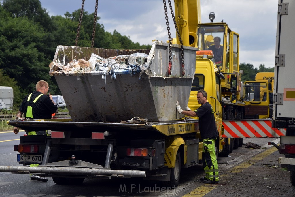 Schwerer VU A 3 Rich Oberhausen Hoehe AK Leverkusen P813.JPG - Miklos Laubert